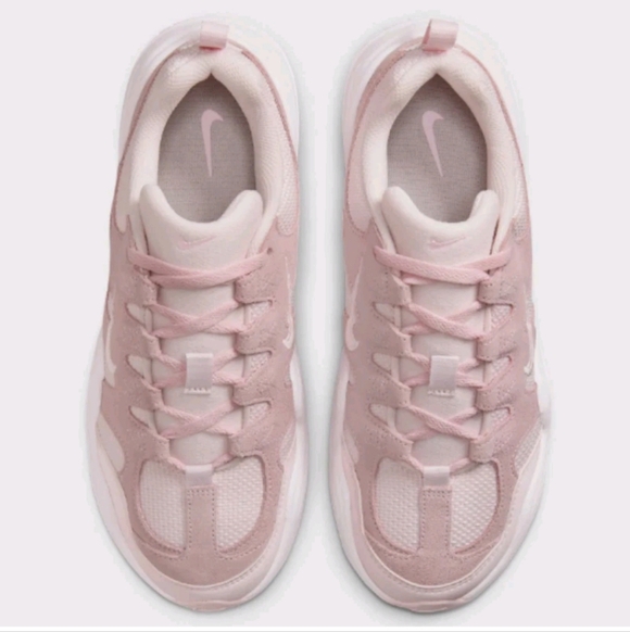 "NEW" Nike Women's Tech Hera Sneakers Size 14 US - Picture 4 of 4